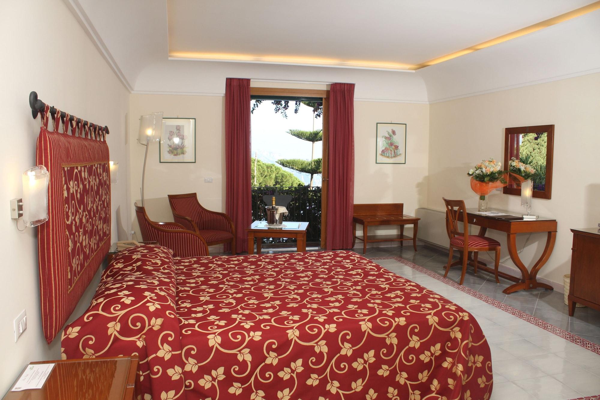 Hotel Rufolo ราเวลโล ภายนอก รูปภาพ