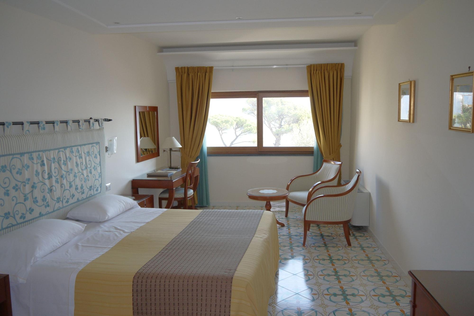 Hotel Rufolo ราเวลโล ภายนอก รูปภาพ