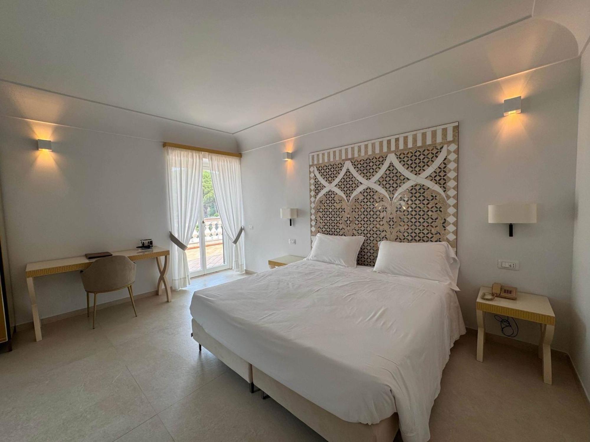 Hotel Rufolo ราเวลโล ภายนอก รูปภาพ